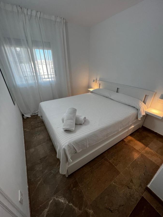 Apartamento A 3 Minutos De La Playa 살루 외부 사진