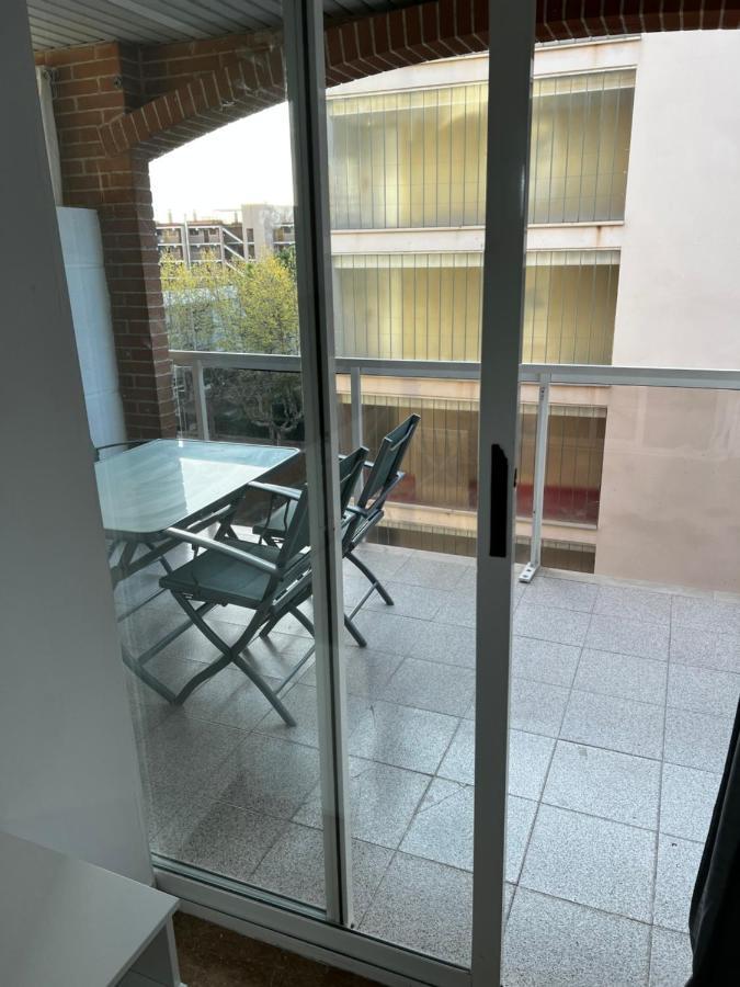 Apartamento A 3 Minutos De La Playa 살루 외부 사진