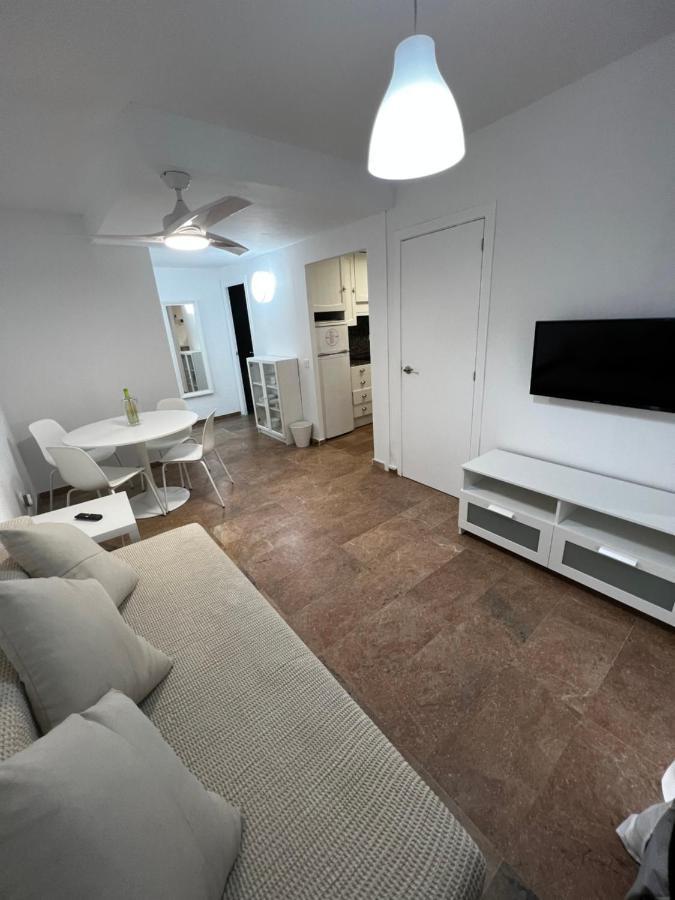 Apartamento A 3 Minutos De La Playa 살루 외부 사진