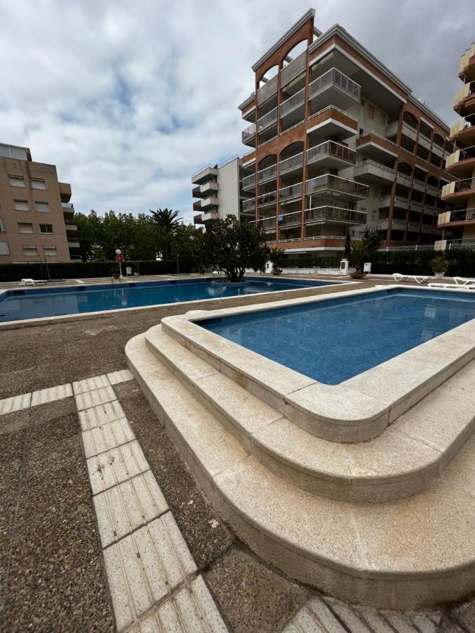 Apartamento A 3 Minutos De La Playa 살루 외부 사진